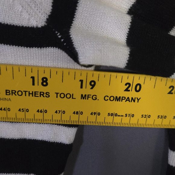 Debbie Morgan Cardigan Stripes Gold Button Size Medium Preppy Office Coastal - Picture 4 of 8